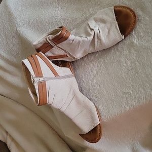 Rogue Gladiator sandel - canvas size 9